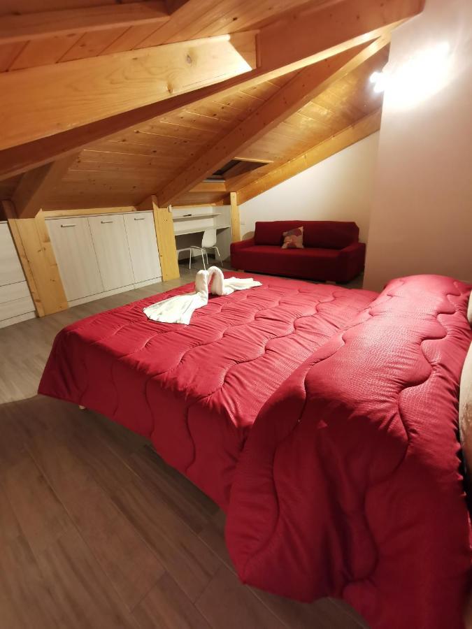 Cuore Partenopeo B&B Napoli Dış mekan fotoğraf