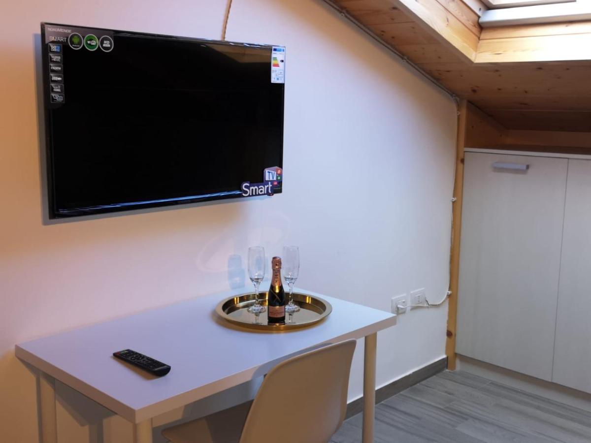 Cuore Partenopeo B&B Napoli Dış mekan fotoğraf